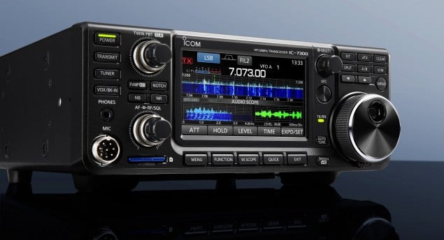 Icom IC-7300 facing sideways