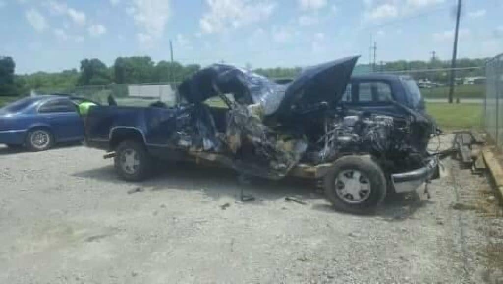 truck crashed in accident